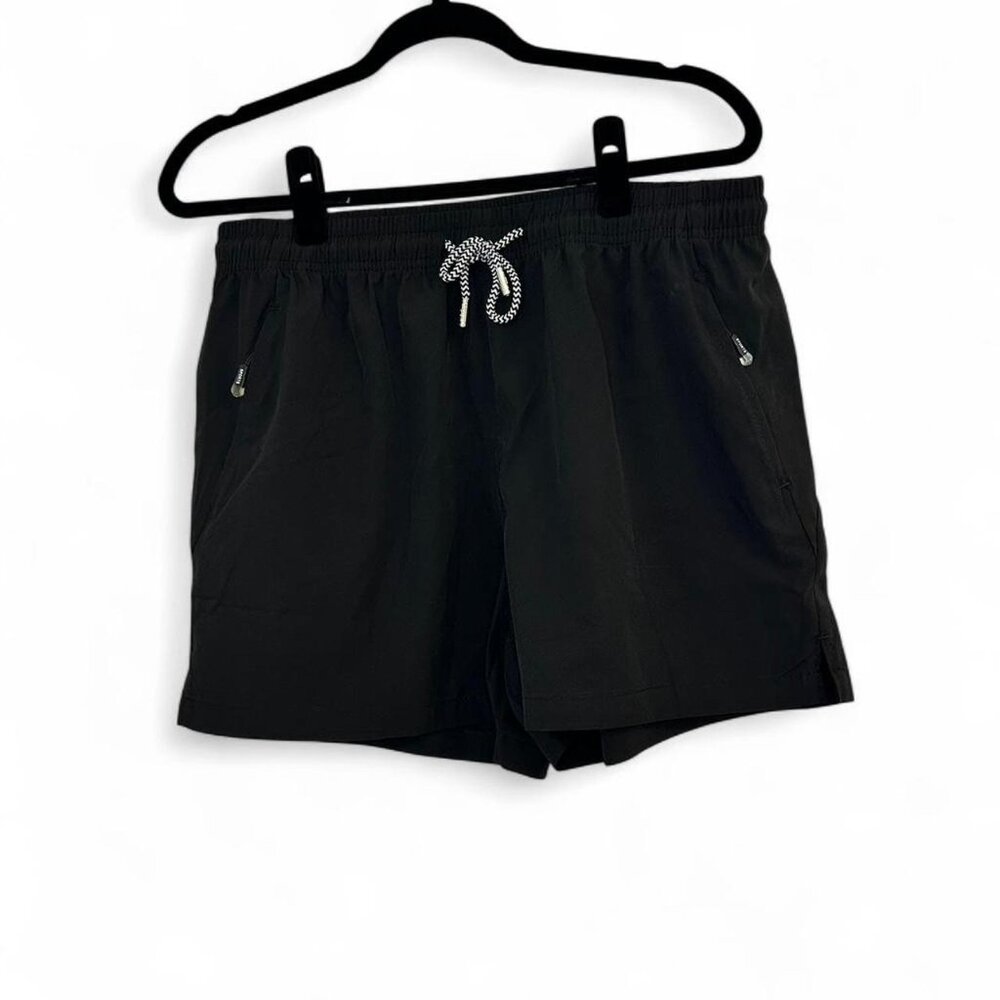 2 Pairs Of Men's Size Large Shorts